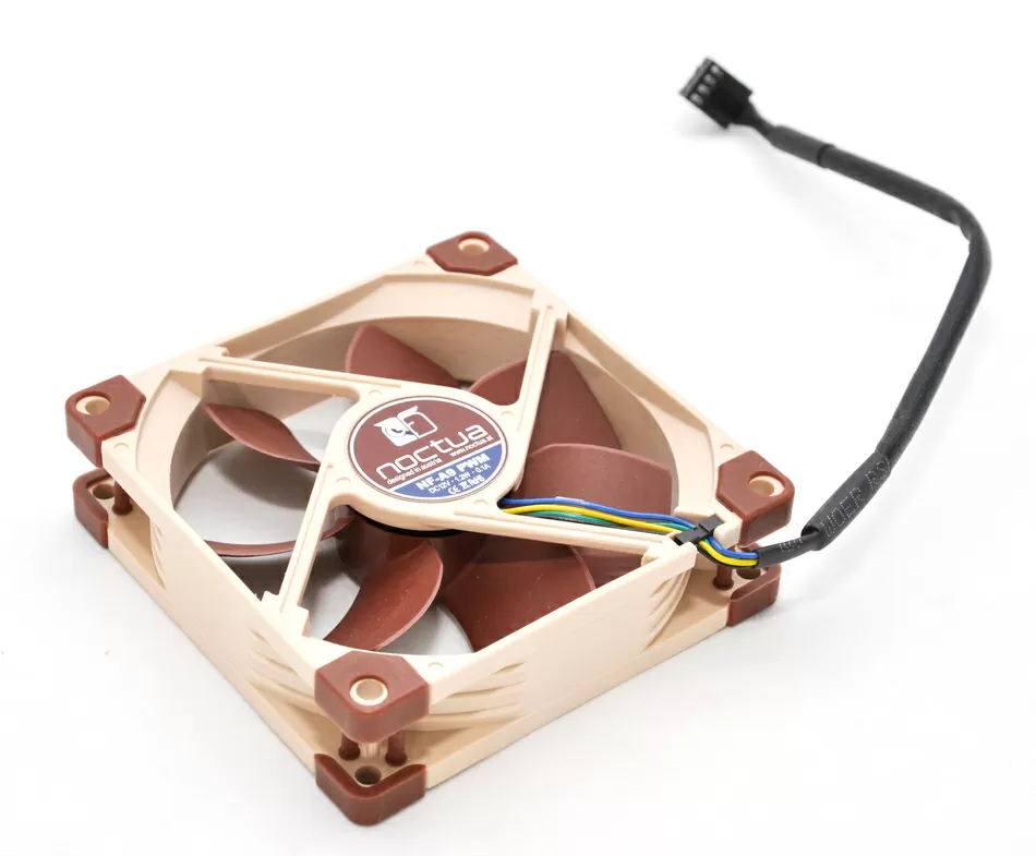 Review of the server cooler Noctua NH D9DX i4 3U | hwp24.com