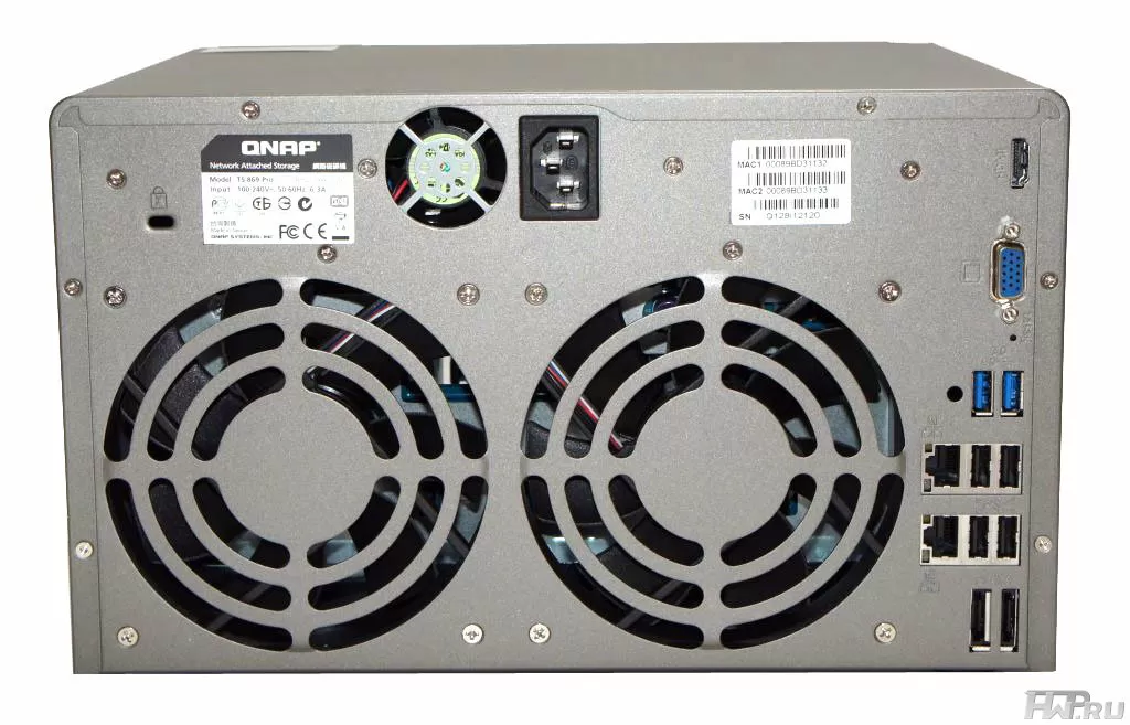 QNAP TS-869 Pro 