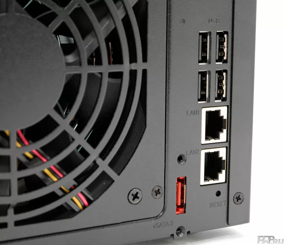  Synology File Server DS1812+ 
