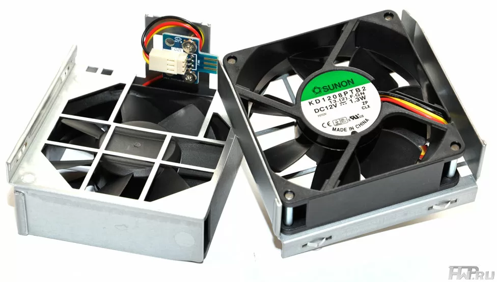 Thecus N8800 system fans +