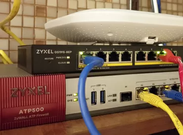 Setting up protection against IT attacks in the enterprise using Zyxel equipment