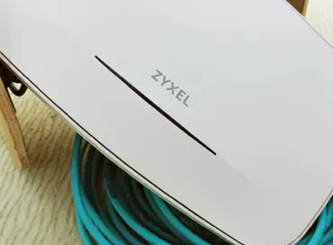 How to set up seamless roaming on Zyxel access points via Nebula Control Center